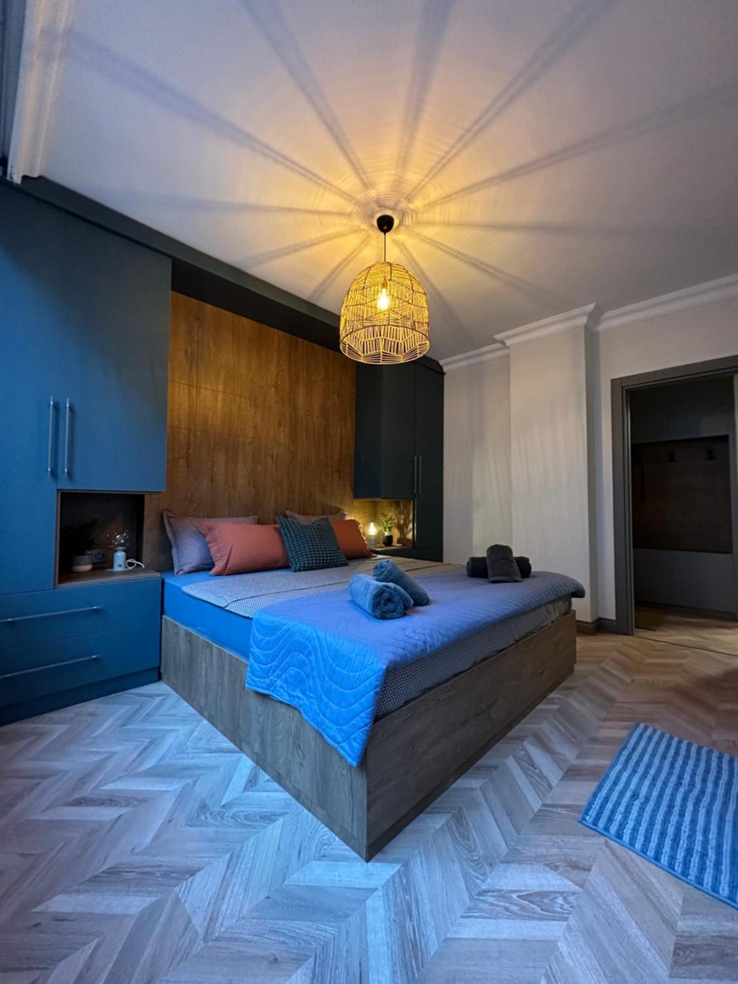 No:6 Luxury Comfort Art House דירה *