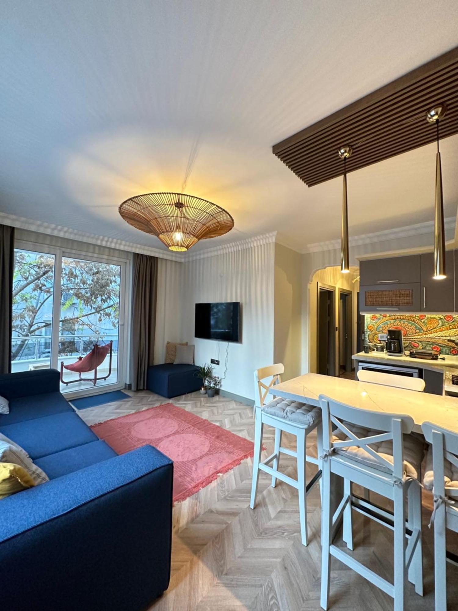 No:6 Luxury Comfort Art House דירה